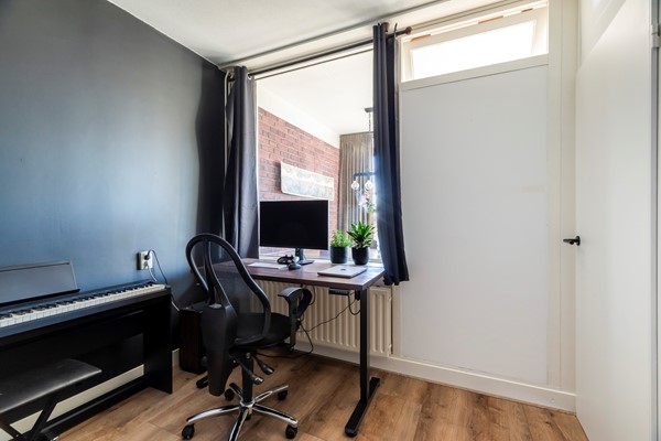 Burgemeester de Raadtsingel 263-28.jpg